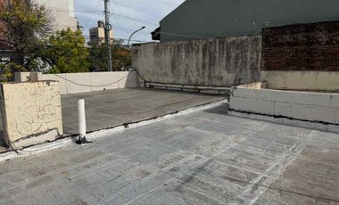 VENTA CASA DOS AMB C/COCHERA, PATIO - APTO CREDITO