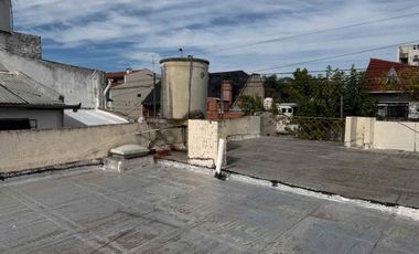 VENTA CASA DOS AMB C/COCHERA, PATIO - APTO CREDITO