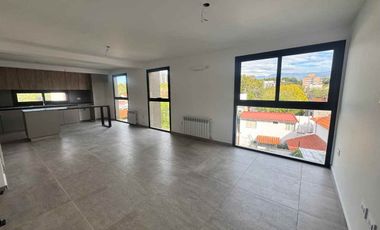 EXCLUSIVO DUPLEX EN 5TA SECCION