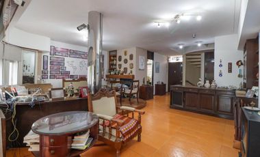 VENTA Casa 6 amb Olivos Parque Cocheras Pileta