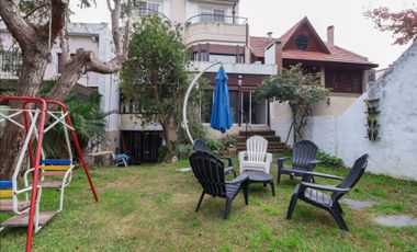 VENTA Casa 6 amb Olivos Parque Cocheras Pileta