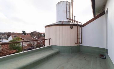 VENTA Casa 6 amb Olivos Parque Cocheras Pileta