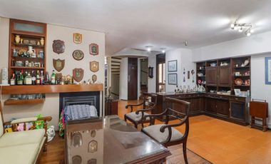 VENTA Casa 6 amb Olivos Parque Cocheras Pileta