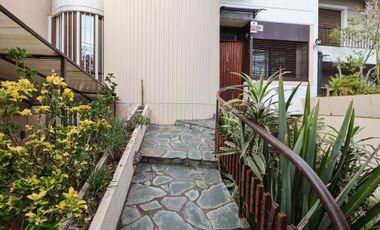 VENTA Casa 6 amb Olivos Parque Cocheras Pileta