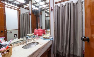 VENTA Casa 6 amb Olivos Parque Cocheras Pileta