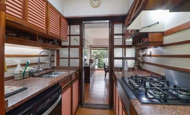 VENTA Casa 6 amb Olivos Parque Cocheras Pileta