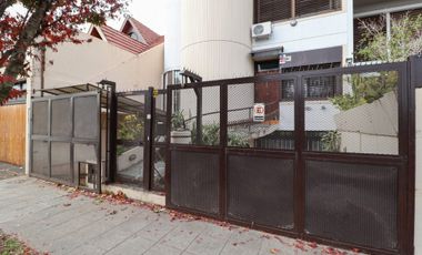 VENTA Casa 6 amb Olivos Parque Cocheras Pileta