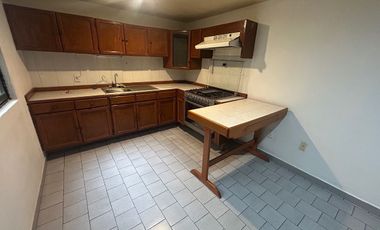 CASA EN CONDOMINIO EN RENTA EN COLONIA EL RELOJ