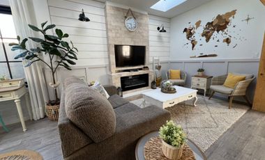 SE VENDE LINDA CASA MEDITERRANEA EN CONDOMINIO