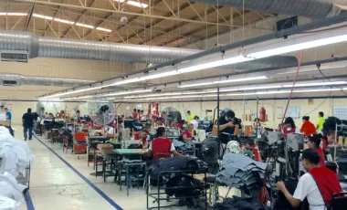 EXCELENTE BODEGA EN EL CORAZÓN DE LA CIUDAD (Centro), OPORTUNIDAD ÚNICA PRECIO  ABAJO DE AVALUO!!