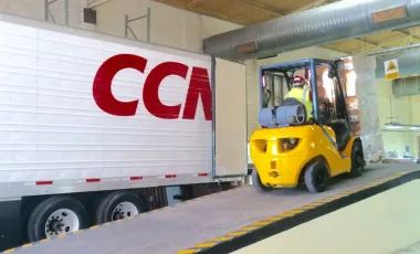 EXCELENTE BODEGA EN EL CORAZÓN DE LA CIUDAD (Centro), OPORTUNIDAD ÚNICA PRECIO  ABAJO DE AVALUO!!