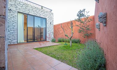 Propiedad en VENTA - Jardin Juárez, Mineral de Pozos, 37915 San Luis de La Paz, Gto, México