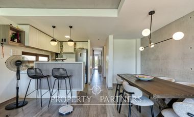 Departamento tipo Townhouse, en primer piso