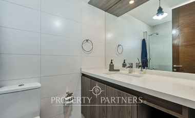 Departamento tipo Townhouse, en primer piso