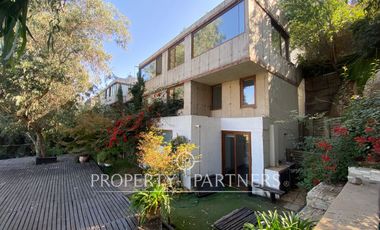 Exclusiva y acogedora casa en exclusivo condominio el Mirador de los Almendros