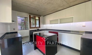 Exclusiva y acogedora casa en exclusivo condominio el Mirador de los Almendros