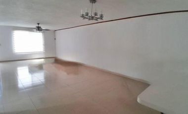 CASA EN RENTA EN VIVEROS DEL RÍO, TLALNEPANTLA DE BAZ