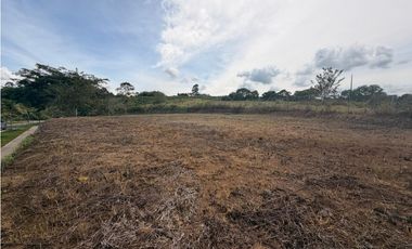 Lote en cerritos, 2000 metros cuadrados