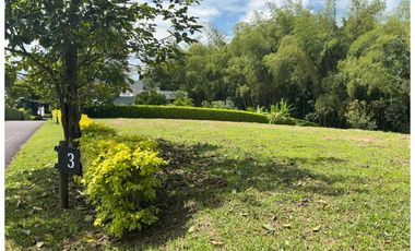 Lote en condominio, gran oportunidad!!