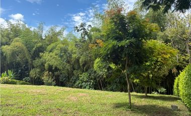 Lote en condominio, gran oportunidad!!