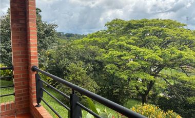 Hermosa casa Campestre