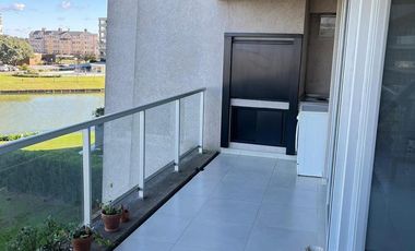 Alquiler de departamento amoblado en Yoo Nordelta con cochera cubierta