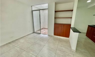SE RENTA CASA EN CONJUNTO CAMINO DE OASIS - OCCIDENTE
