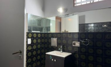Casa  en Alquiler Villa Luzuriaga / La Matanza (A141 4254)