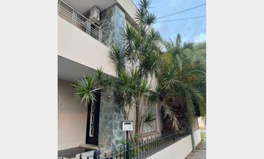 Casa  en Alquiler Villa Luzuriaga / La Matanza (A141 4254)