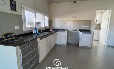 Alquiler Casa B. Privado La Peregrina