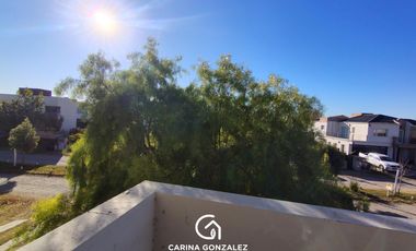 Alquiler Casa B. Privado La Peregrina