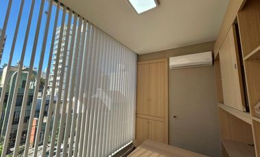 OFICINA COMERCIAL VENTA EN Camilo Cavour  3055 1°B C/ DOS COCHERAS  (LANUS OESTE)