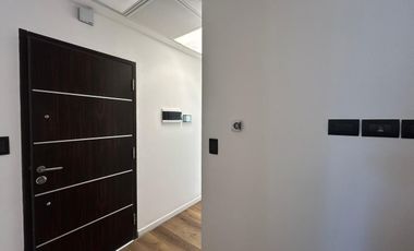 OFICINA COMERCIAL VENTA EN Camilo Cavour  3055 1°B C/ DOS COCHERAS  (LANUS OESTE)