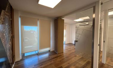OFICINA COMERCIAL VENTA EN Camilo Cavour  3055 1°B C/ DOS COCHERAS  (LANUS OESTE)