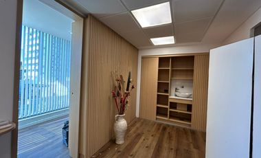 OFICINA COMERCIAL VENTA EN Camilo Cavour  3055 1°B C/ DOS COCHERAS  (LANUS OESTE)