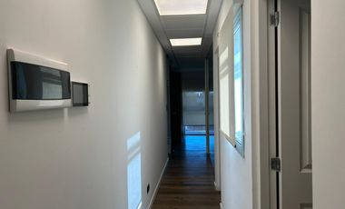 OFICINA COMERCIAL VENTA EN Camilo Cavour  3055 1°B C/ DOS COCHERAS  (LANUS OESTE)