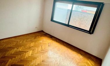 Semipiso 3 amb. 90m2 / Casi SIN expensas