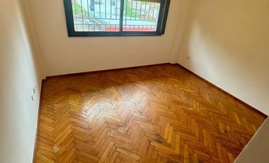 Semipiso 3 amb. 90m2 / Casi SIN expensas
