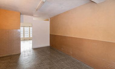 VENTA • OLIVOS • CASA • 6 AMBIENTES • 3 COCHERAS