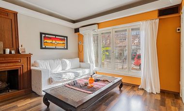 VENTA • OLIVOS • CASA • 6 AMBIENTES • 3 COCHERAS