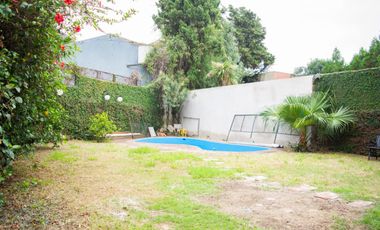 Casa de 5 ambientes en alquiler en Acassuso