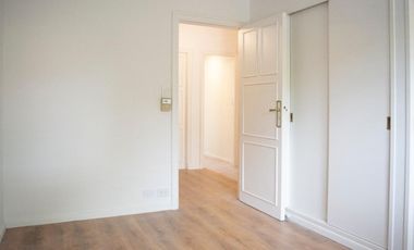 Casa de 5 ambientes en alquiler en Acassuso