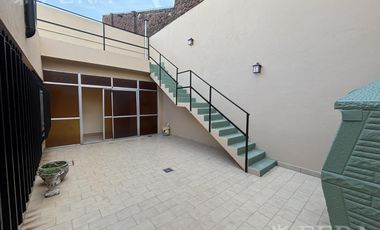 Alquiler de PH 3 ambientes en Sarandi