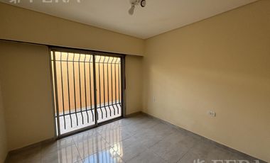 Alquiler de PH 3 ambientes en Sarandi