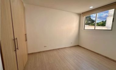 SE RENTA CASA DE 3 HABITACIONES AL NORTE DE ARMENIA - CONJUNTO CERRADO