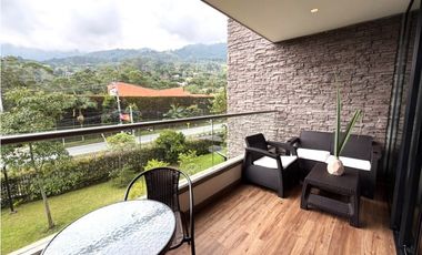Apartamento en Arriendo en Envigado Loma Del Escobero