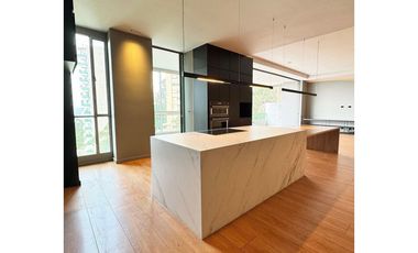 Arriendo Apartamento - Los Balsos