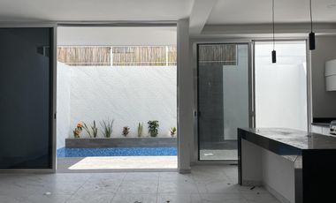Hermosa casa 3 hab, 3.5 baños, jacuzzi y alberca en Playa del Carmen