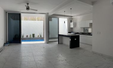 Hermosa casa 3 hab, 3.5 baños, jacuzzi y alberca en Playa del Carmen