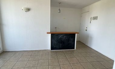 SE ARRIENDA DEPARTAMENTO PISO 8